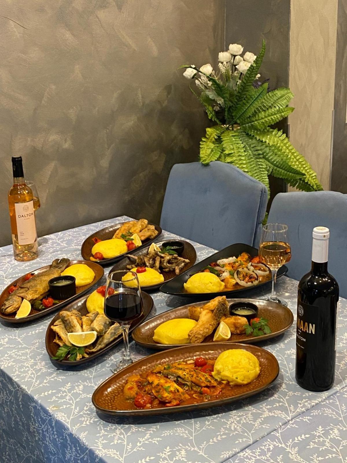 Moise House - Kosher Aparthotel بوخارست المظهر الخارجي الصورة