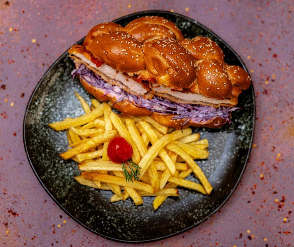 Moise House - Kosher Aparthotel بوخارست المظهر الخارجي الصورة