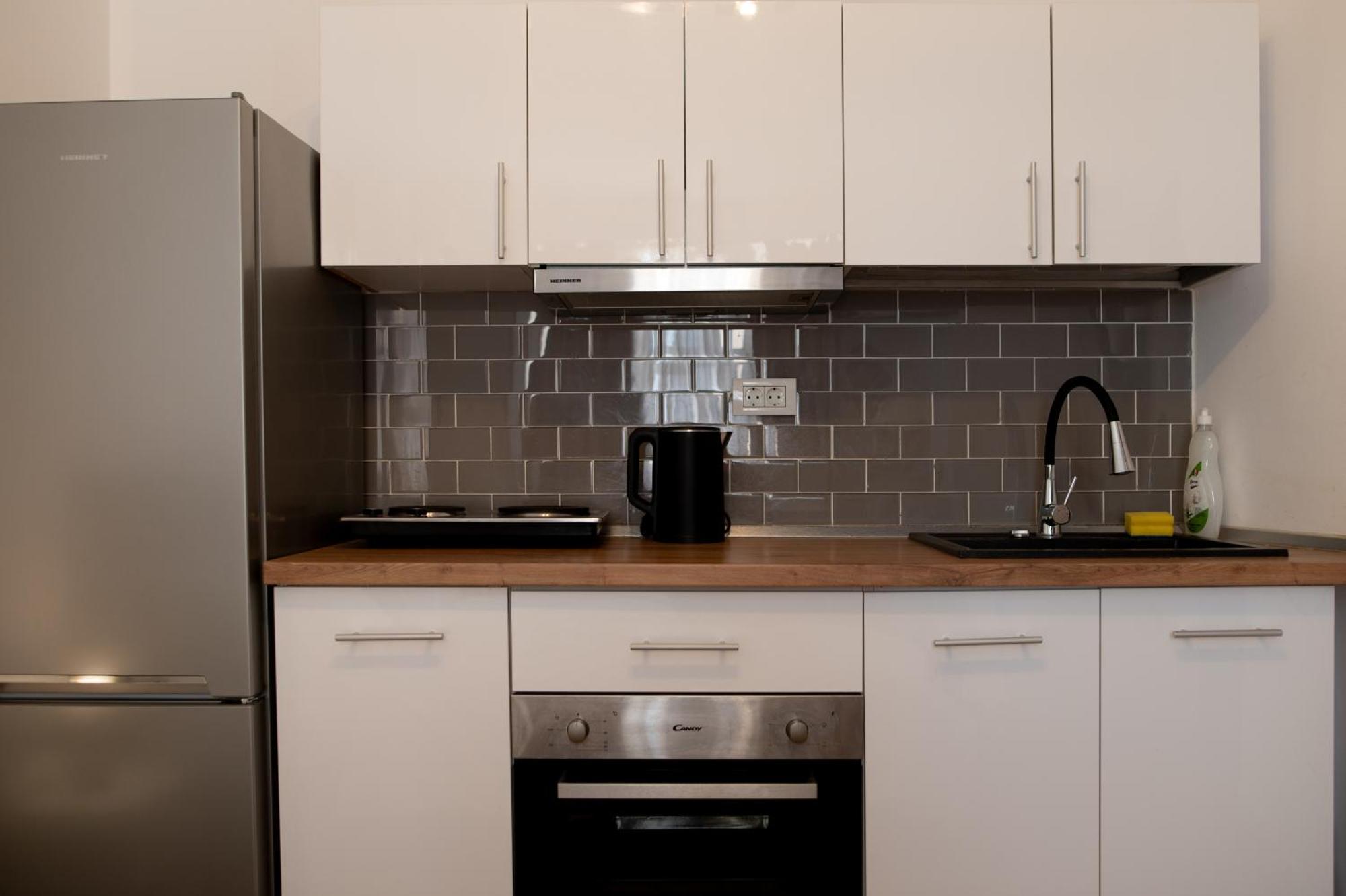 Moise House - Kosher Aparthotel بوخارست المظهر الخارجي الصورة