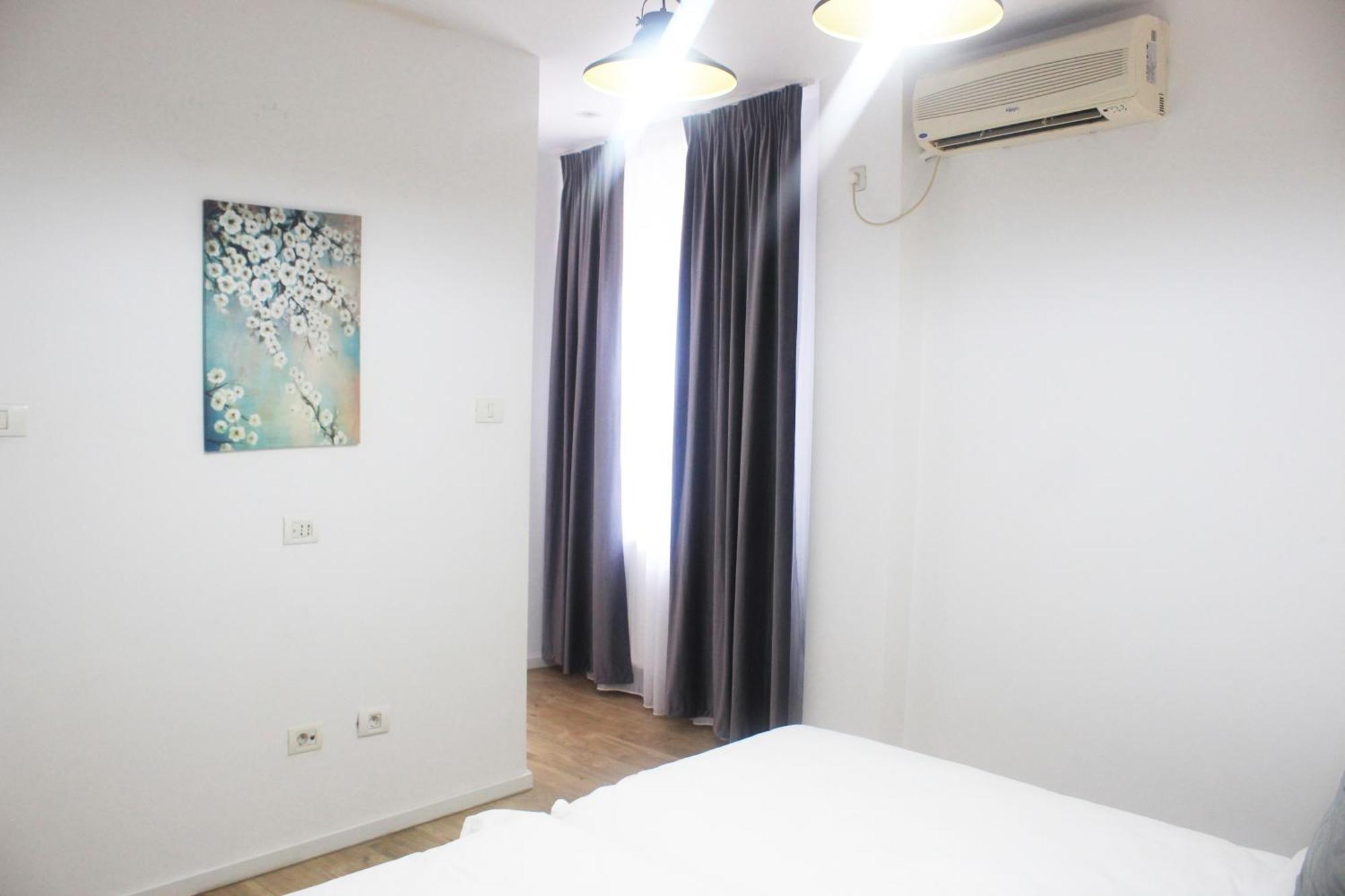 Moise House - Kosher Aparthotel بوخارست المظهر الخارجي الصورة