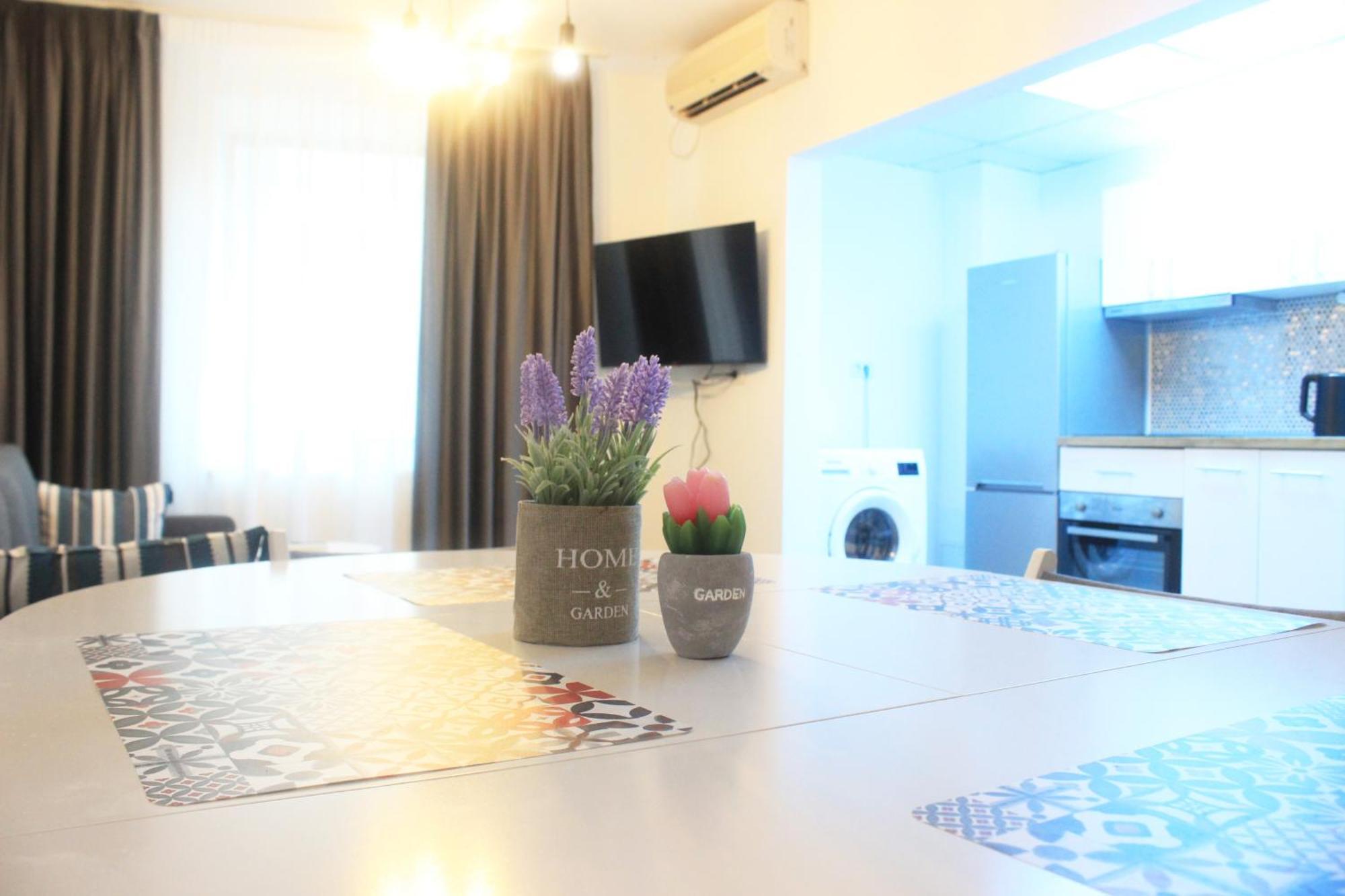 Moise House - Kosher Aparthotel بوخارست المظهر الخارجي الصورة