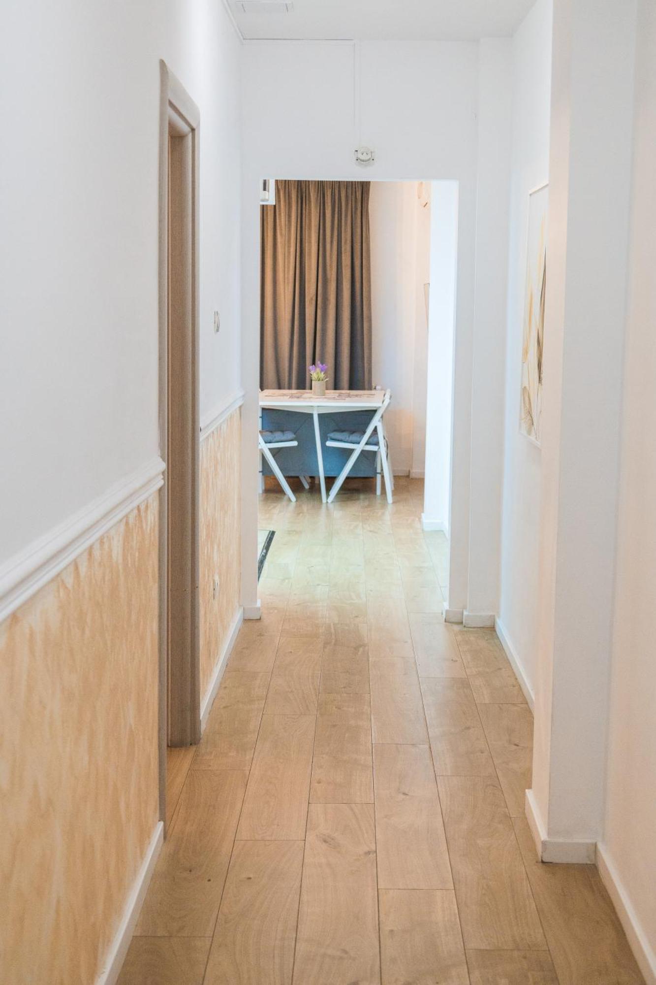 Moise House - Kosher Aparthotel بوخارست المظهر الخارجي الصورة